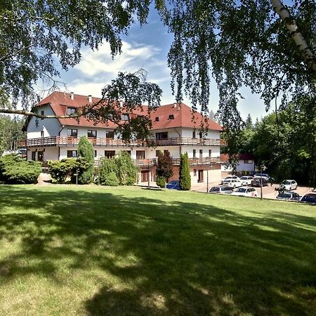 Sporthotel Kacov Bagian luar foto
