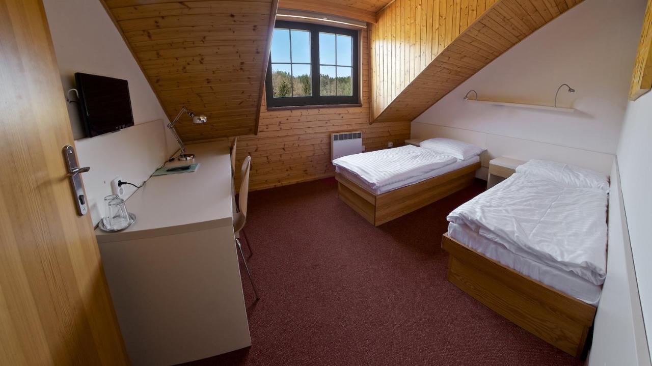 Sporthotel Kacov Bagian luar foto